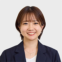 小能見 理沙